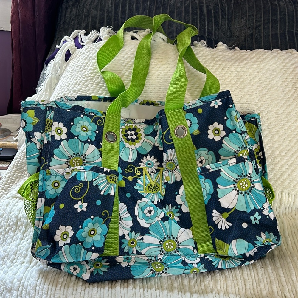 Thirty-One utility organizing bag in blue/green floral print.